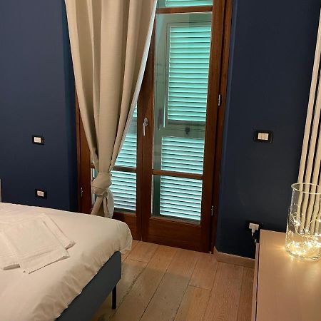 Accogliente Camera Singola Con Balcone A 500 Mt Dal Mare Marina Di Carrara Eksteriør bilde